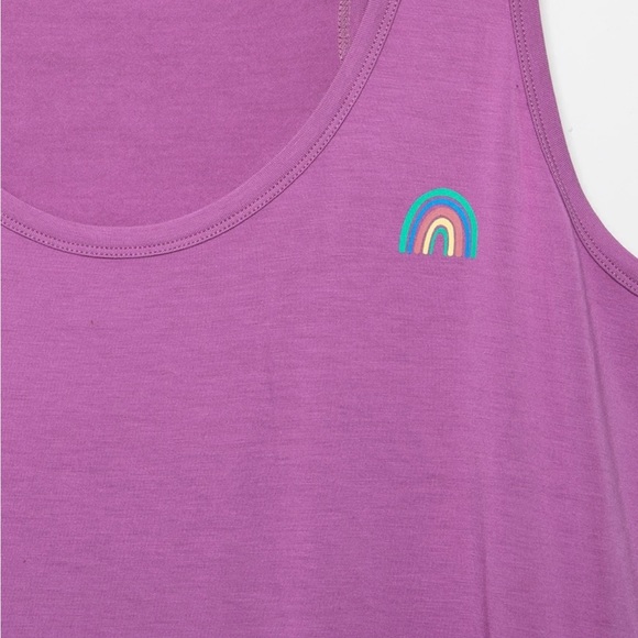 Lightweight sleep top - Picture 3 of 8